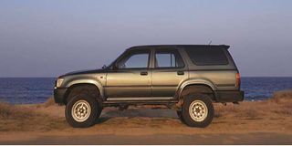 Toyota Hilux Surf.
