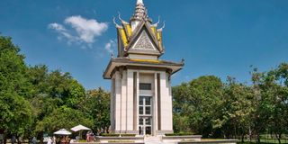 stupa at Choeung Ek killing