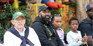 Mathare United Chairman Bob Munro (left) and former player Abdul Hack
