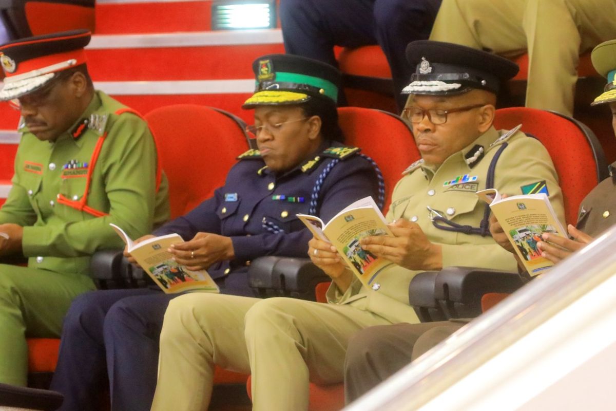 Vigogo Polisi, Magereza, Uhamiaji na Zimamoto bungeni | Mwananchi