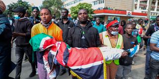 Protester s