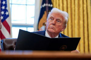 2025-01-30T204648Z_256776295_RC2KKCA2F3WR_RTRMADP_3_USA-TRUMP