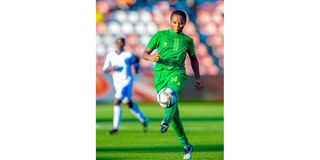 YANGA 05