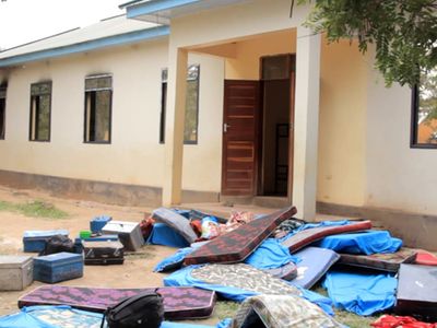 Bweni la wavulana sekondari ya Kalangalala lanusurika kuteketea